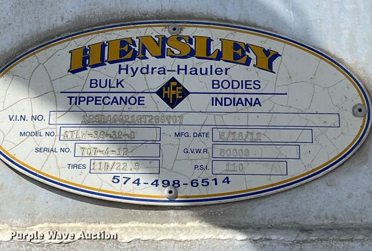 image for item LD9337 2012 Hensley  ATLW-36-32-8  pneumatic feed reclaimer trailer