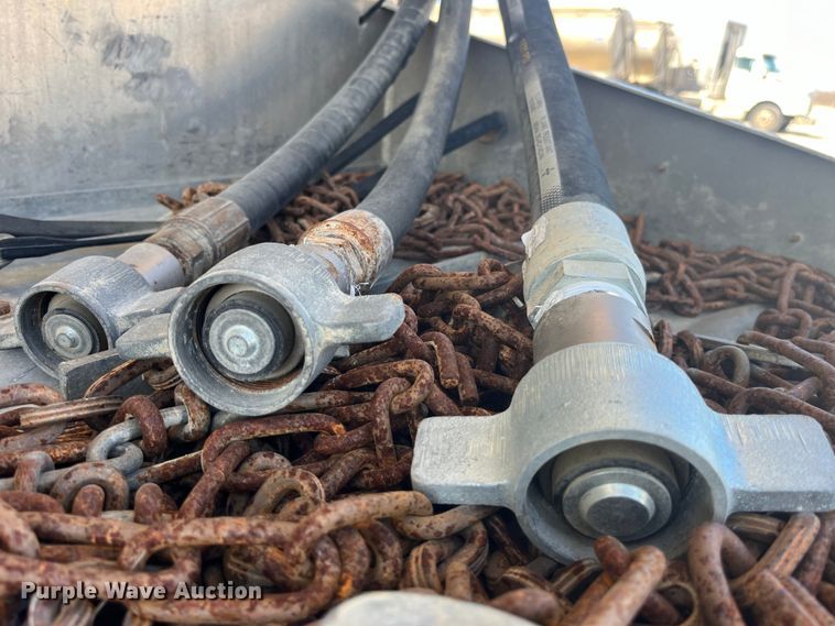 image for item LD9338 2012 Hensley ATLW-3-12 feed delivery trailer