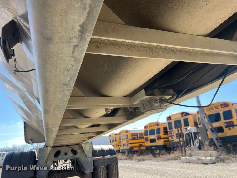 image for item LD9338 2012 Hensley ATLW-3-12 feed delivery trailer