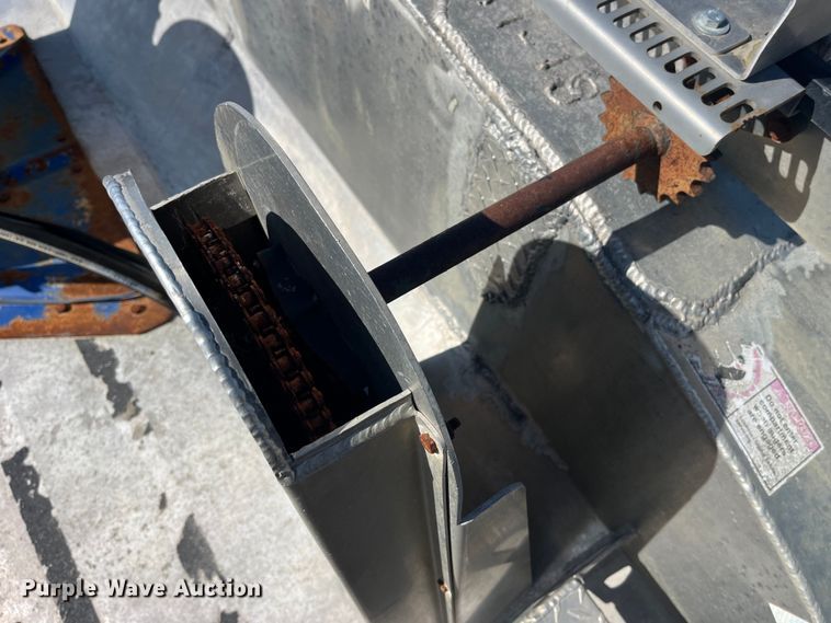 image for item LD9338 2012 Hensley ATLW-3-12 feed delivery trailer