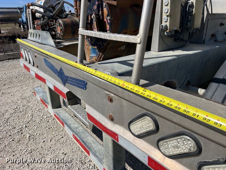 image for item LD9338 2012 Hensley ATLW-3-12 feed delivery trailer