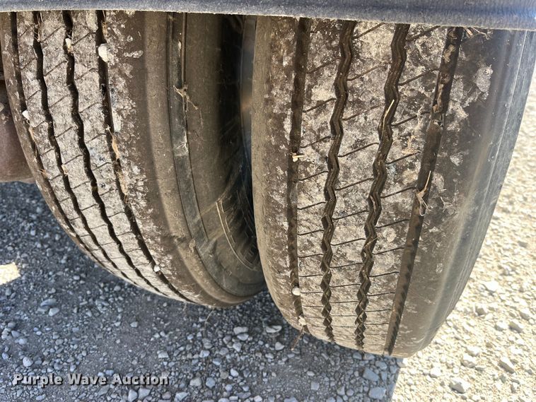 image for item LD9338 2012 Hensley ATLW-3-12 feed delivery trailer