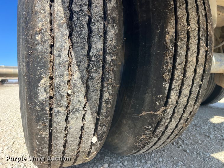 image for item LD9338 2012 Hensley ATLW-3-12 feed delivery trailer