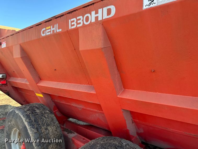 image for item LO9497 GEHL  1330 HD Scavanger manure spreader