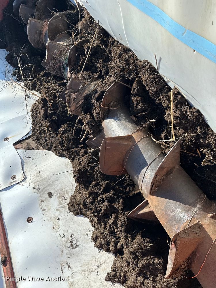 image for item LO9497 GEHL  1330 HD Scavanger manure spreader