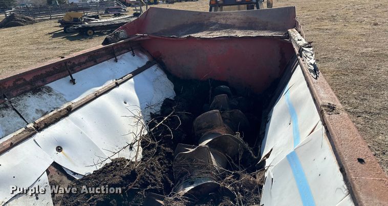 image for item LO9497 GEHL  1330 HD Scavanger manure spreader