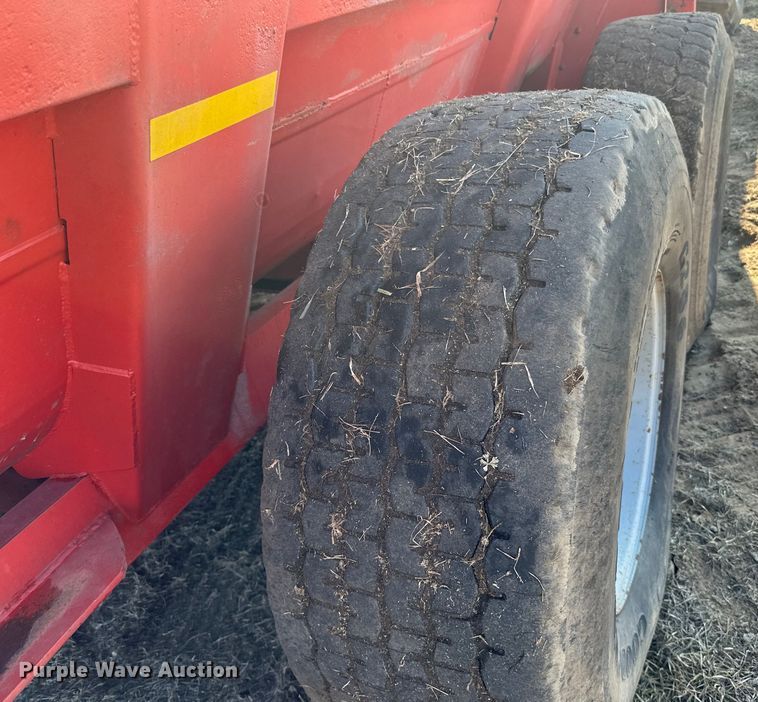 image for item LO9497 GEHL  1330 HD Scavanger manure spreader