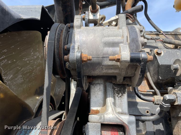 image for item LW9019 1994 Ford  LTL9000 Aeromax  grain truck