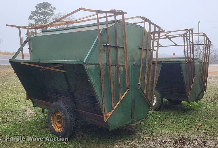 image for item MJ9008 (2) Feed King creep feeders