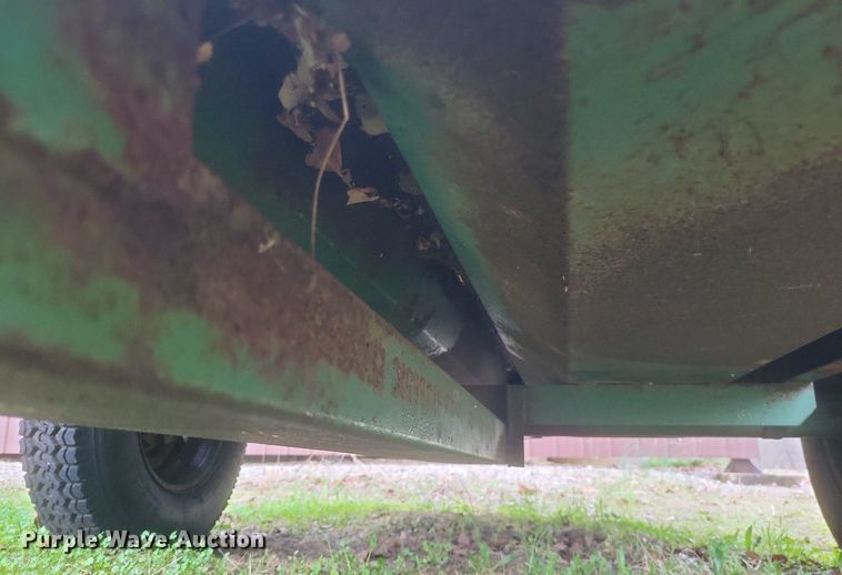 image for item MJ9008 (2) Feed King creep feeders