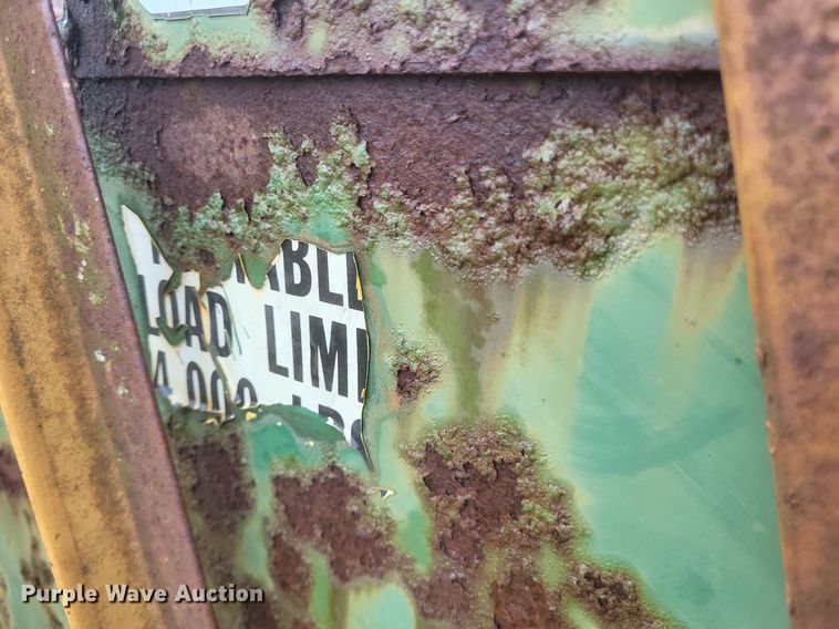 image for item MJ9008 (2) Feed King creep feeders