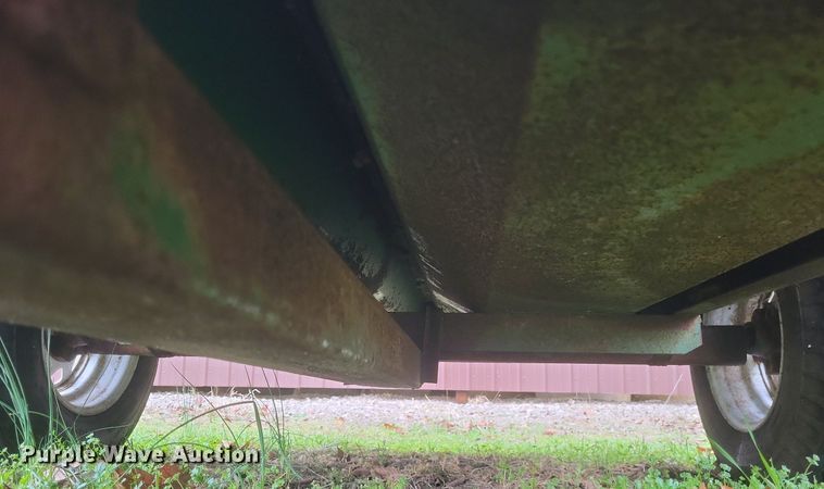 image for item MJ9008 (2) Feed King creep feeders