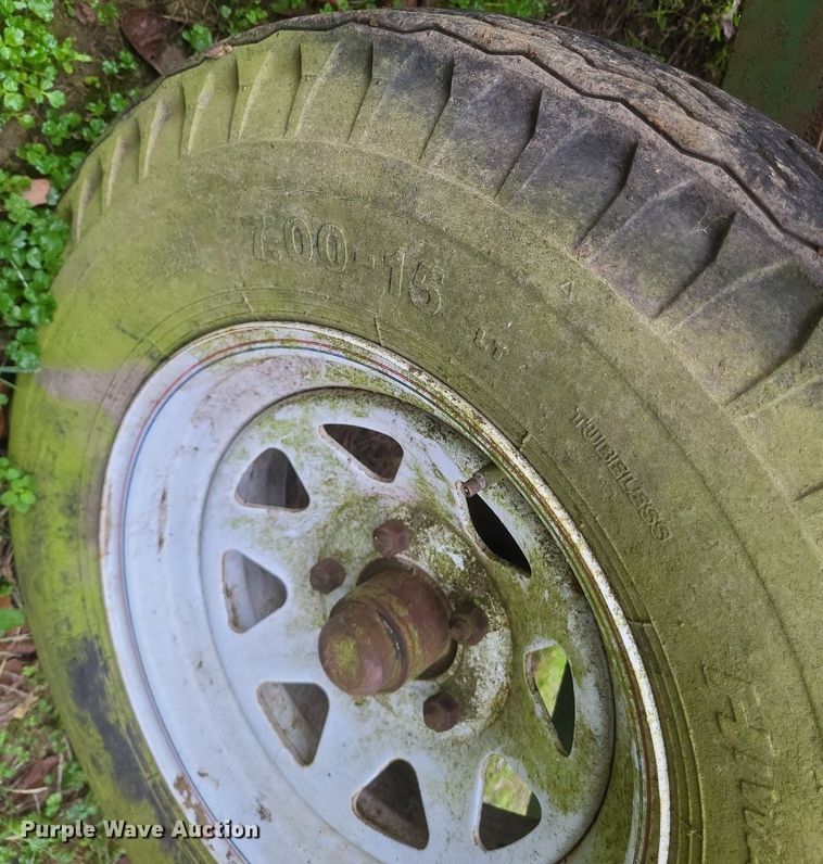 image for item MJ9008 (2) Feed King creep feeders