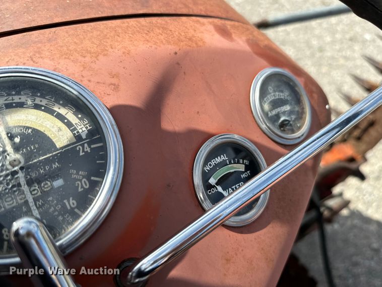 image for item NA9745 Massey Ferguson  MF35 tractor