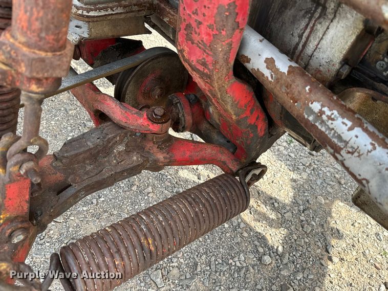 image for item NA9745 Massey Ferguson  MF35 tractor