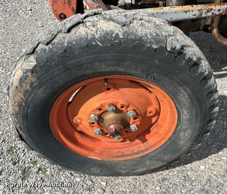 image for item NA9745 Massey Ferguson  MF35 tractor