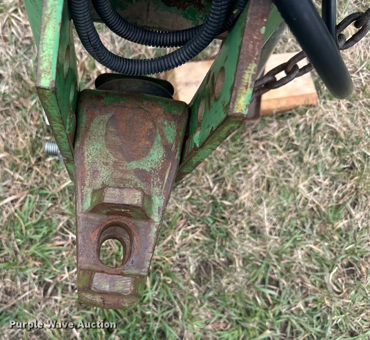 image for item NF9489 John Deere 1760 planter