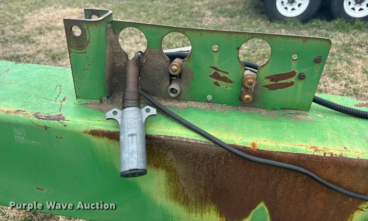 image for item NF9489 John Deere 1760 planter