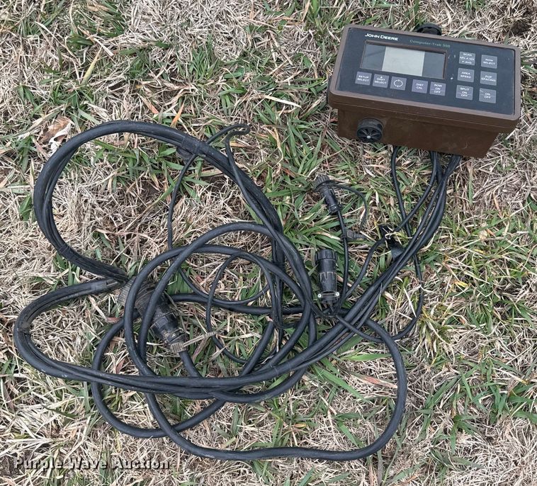 image for item NF9489 John Deere 1760 planter