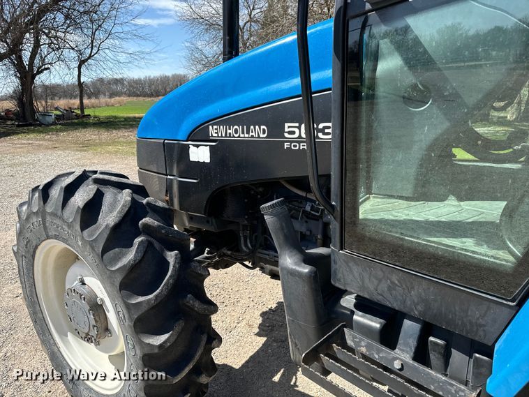 image for item NH9007 1997 New Holland  5635 MFWD tractor
