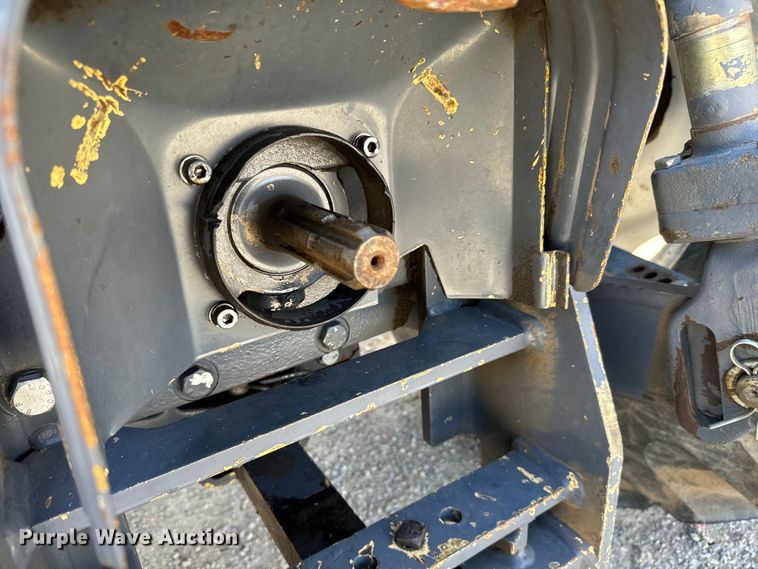 image for item NH9007 1997 New Holland  5635 MFWD tractor