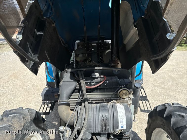 image for item NH9007 1997 New Holland  5635 MFWD tractor