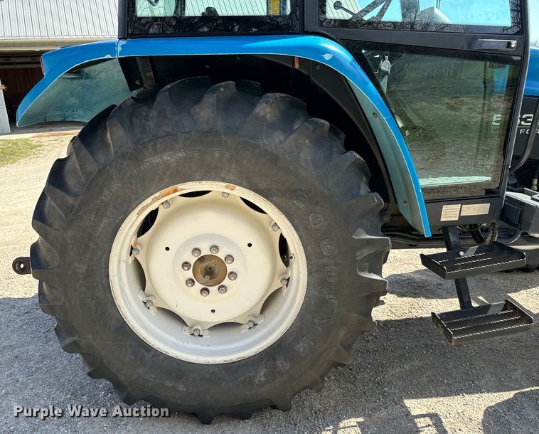 image for item NH9007 1997 New Holland  5635 MFWD tractor