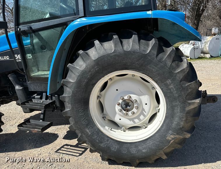 image for item NH9007 1997 New Holland  5635 MFWD tractor