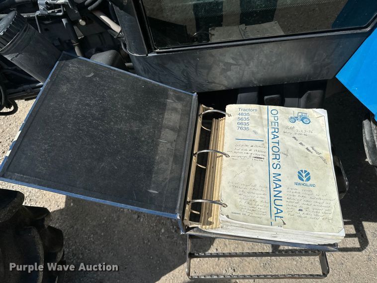 image for item NH9007 1997 New Holland  5635 MFWD tractor