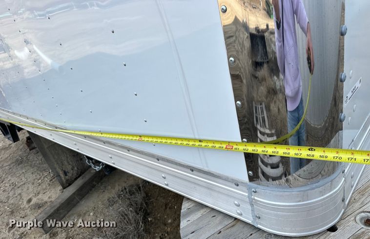 image for item NJ9426 Supreme H0211958 box bed