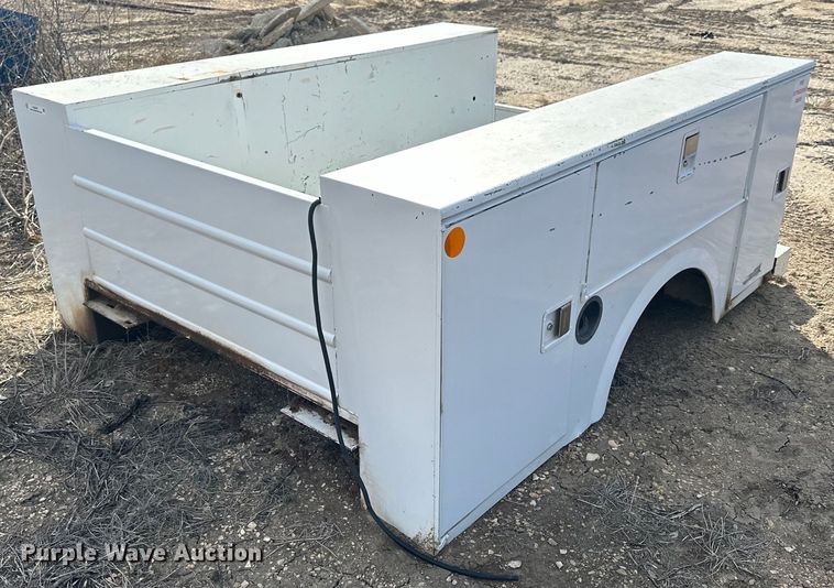 image for item NJ9427 Stahl utility bed