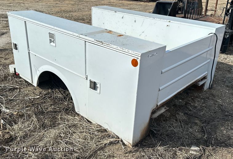 image for item NJ9427 Stahl utility bed