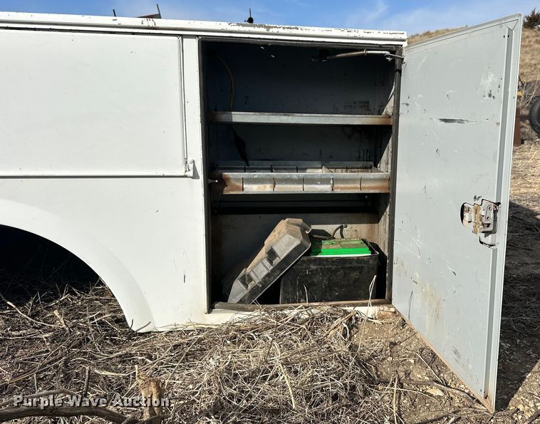 image for item NJ9427 Stahl utility bed