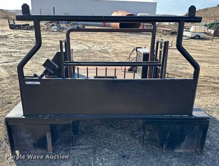 image for item NJ9429 Flatbed