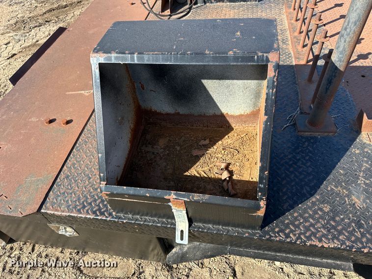 image for item NJ9429 Flatbed