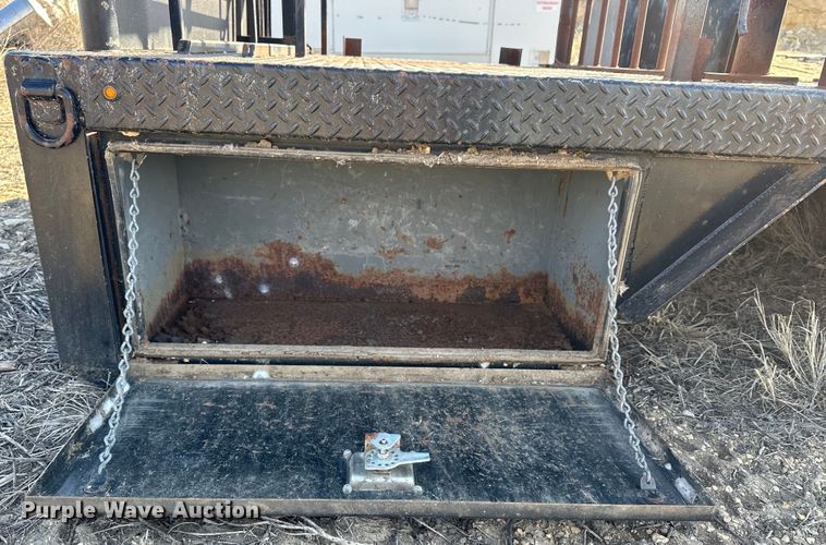 image for item NJ9429 Flatbed