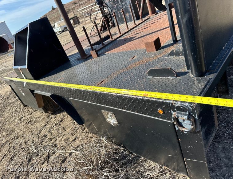 image for item NJ9429 Flatbed