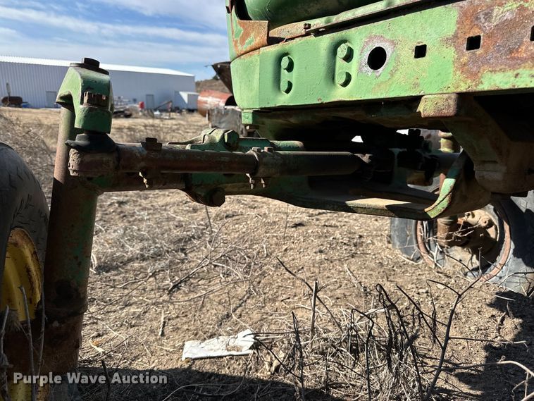 image for item NJ9430 1962 John Deere 3010 tractor