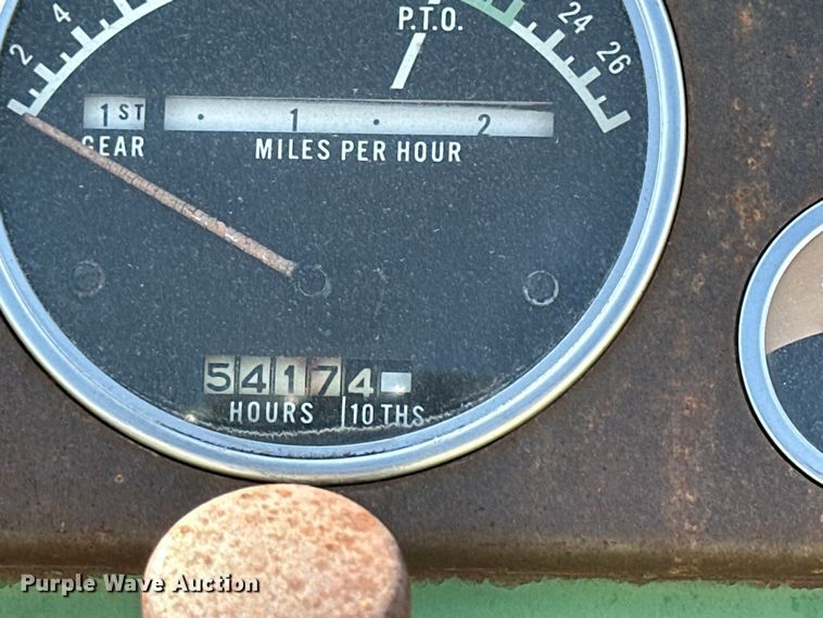 image for item NJ9430 1962 John Deere 3010 tractor