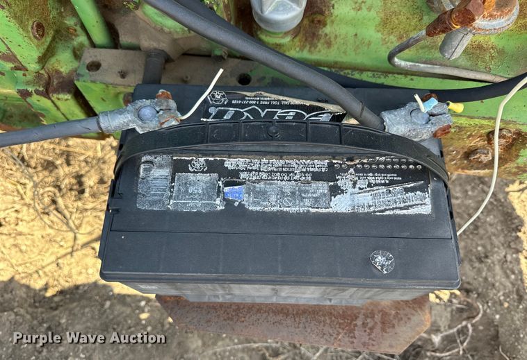 image for item NJ9430 1962 John Deere 3010 tractor