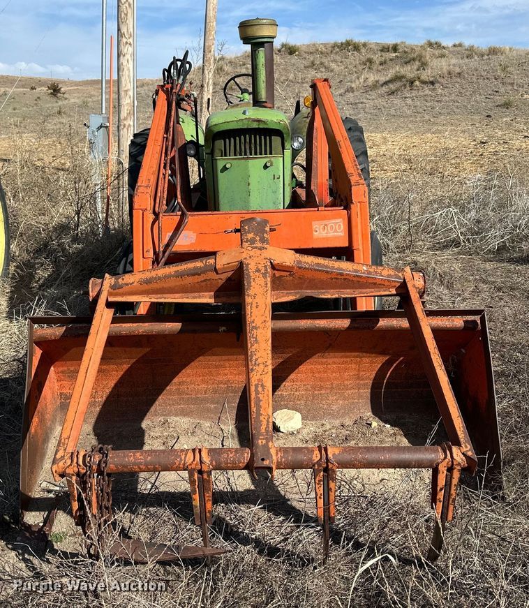 image for item NJ9431 1964 John Deere 4020 tractor