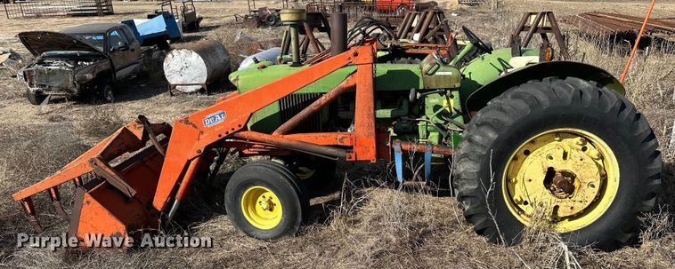 image for item NJ9431 1964 John Deere 4020 tractor