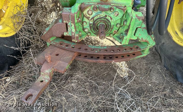 image for item NJ9431 1964 John Deere 4020 tractor