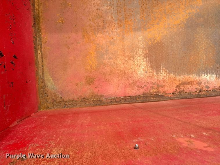 image for item NS9509 1979 International  F2275 grain truck