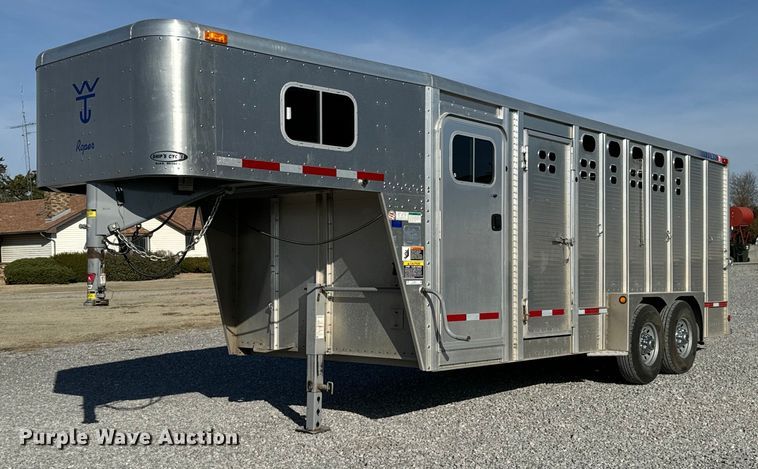 image for item NU9524 2007 Wilson PSSC-8420T livestock trailer