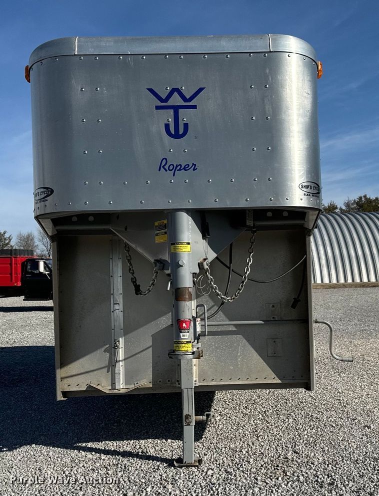 image for item NU9524 2007 Wilson PSSC-8420T livestock trailer