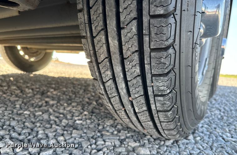 image for item NU9524 2007 Wilson PSSC-8420T livestock trailer