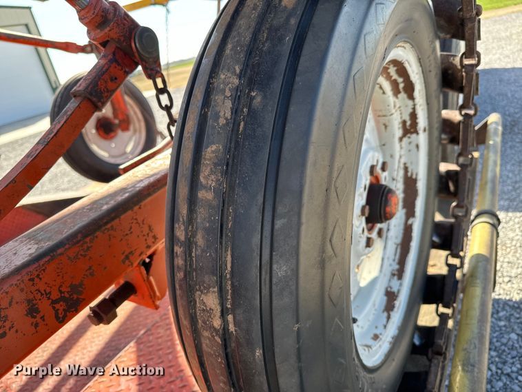 image for item NU9525 WF Larson Versa Trac 6100 irrigation sprinkler repair unit