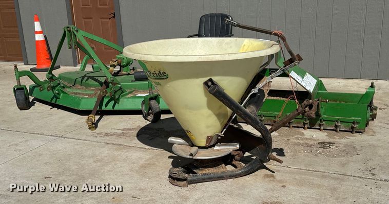 image for item NU9528 Lawn equipment