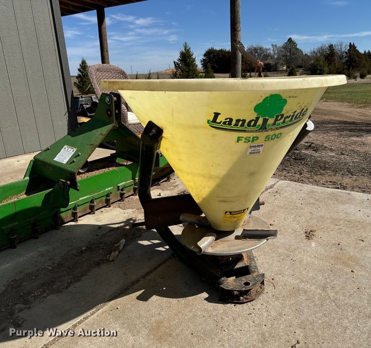 image for item NU9528 Lawn equipment